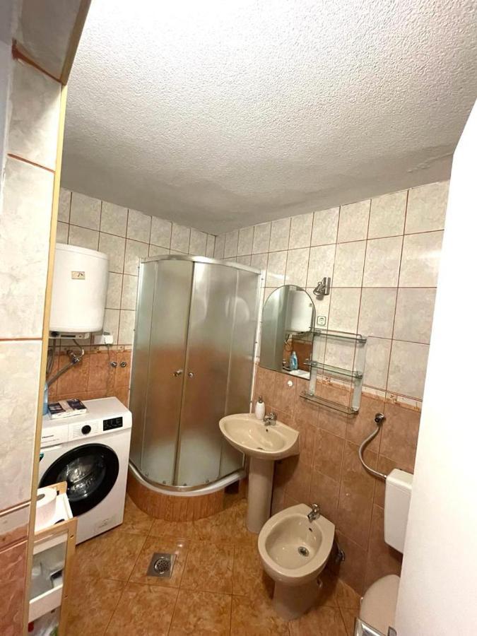 Apartments Medunic Ribarica Buitenkant foto